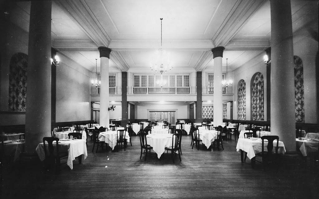 The Woodruff Hotel Grand Dining Room
