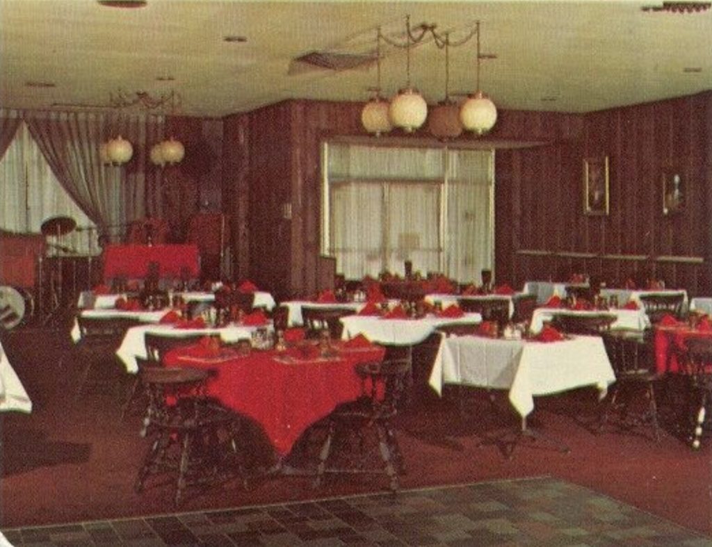 Interior Benny's Steak House