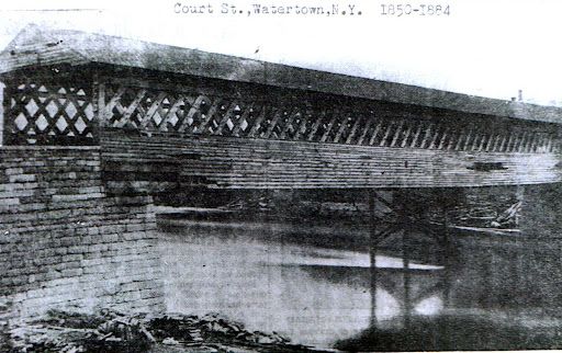 The Court Street Bridges (1850 - Present) 7 Wooden-covered Court Street Bridge built in 1850
