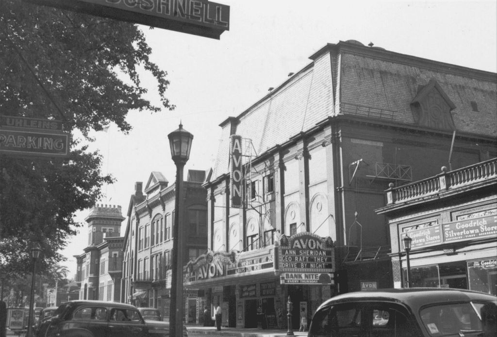 The Strand Theater (1914 - Present) 3 Avon Theater 1940s