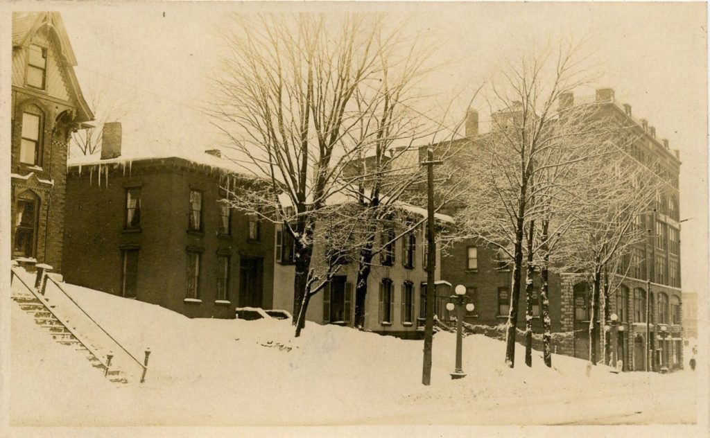 The Eleanor Restaurant (1927 - 1991) 2 Solomon's Temple