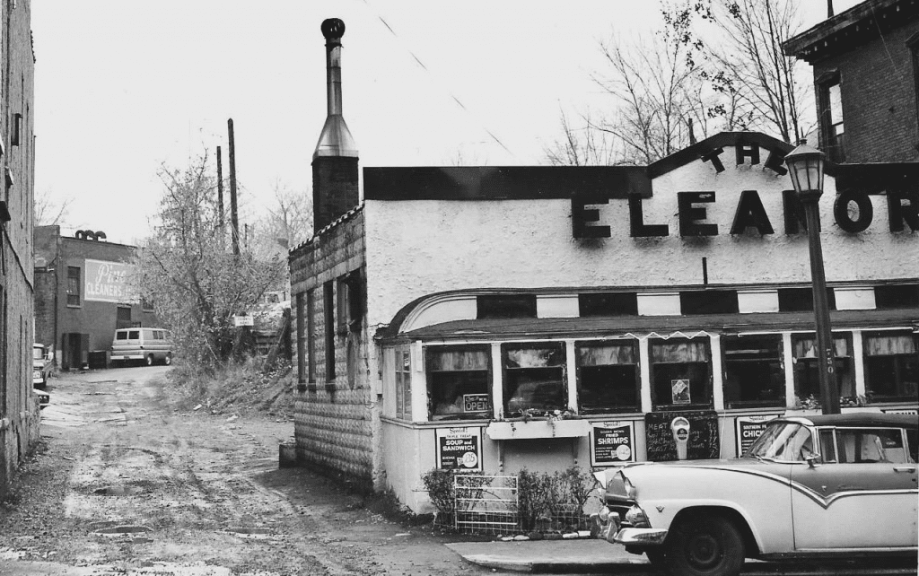 The Eleanor Restaurant (1927 - 1991) 1 The Eleanor Restaurant Replaced Solomon's Temple