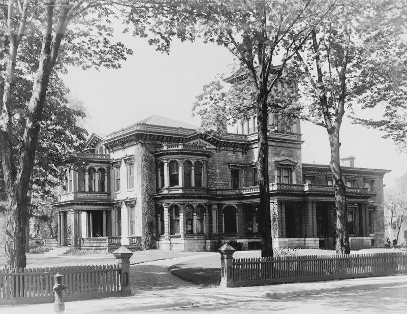 Herring Mansion (1824 - 1960) 3 Herring Mansion