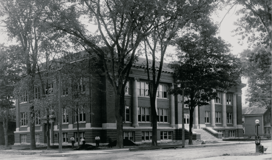 Arsenal Street School (1916 - 1972) 1 Arsenal Street School