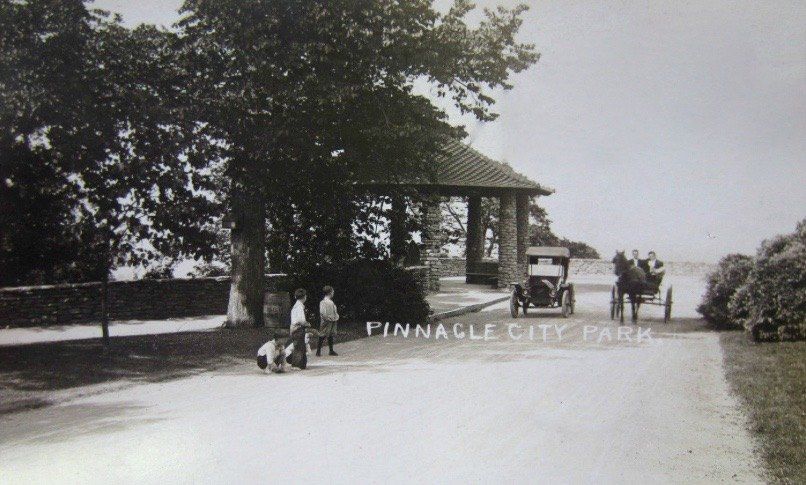 Thompson Park Pinnacle (1902 - Present) 3 Race at Thompson Park Pinnacle
