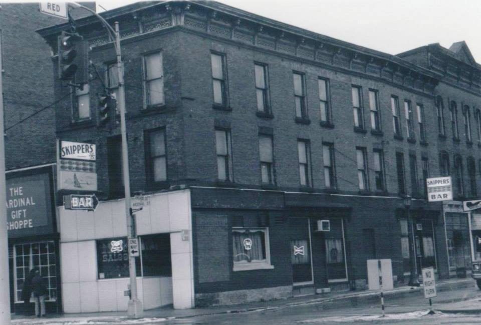 American Hotel (1851 - 2001) 6 American Hotel