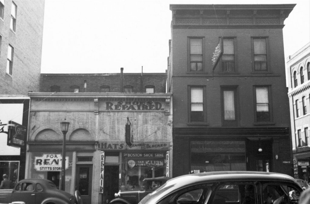 American Hotel (1851 - 2001) 3 The American Hotel