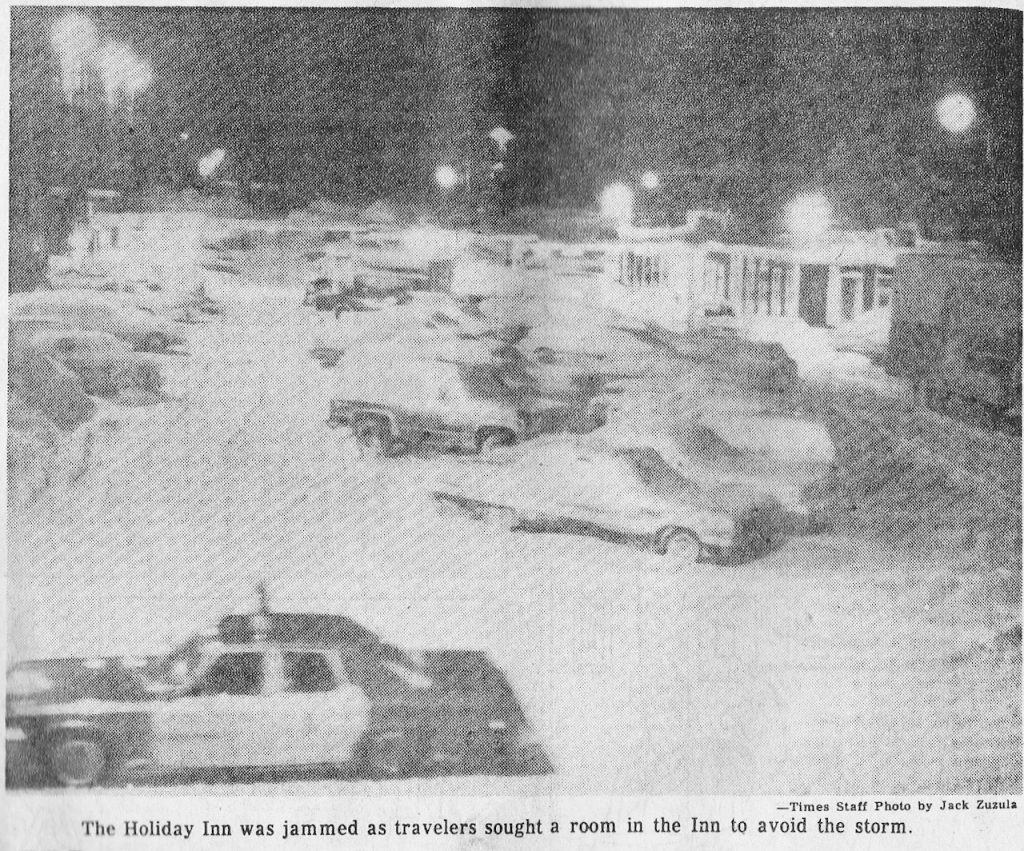 Blizzard of 1977 - 405 Paddock St 2 Blizzard of 1977 Holiday Inn Parking Lot