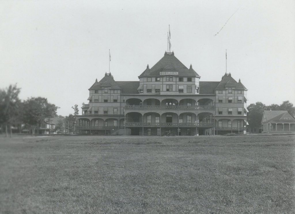 The Columbian Hotel at Thousand Island Park - 1000 Islands (1892 - 1912) 4 The Columbian Hotel