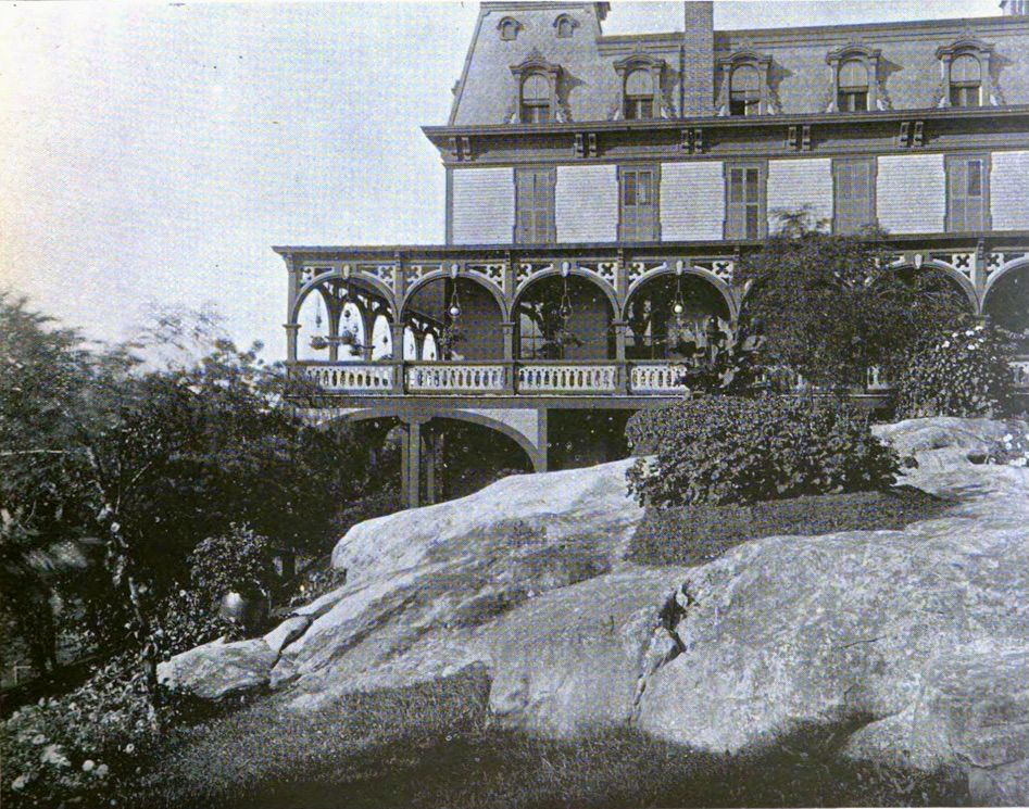 Crossmon House - Alexandria Bay - 1000 Islands 5 Crossmon House Balcony
