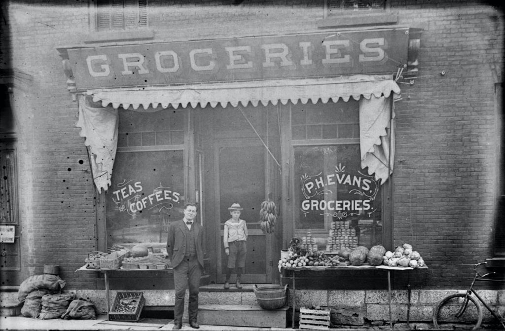 Watertown Neighborhood Grocery Stores – Evans Groceries c.1900 1 Watertown Neighborhood Grocery Store Evans Groceries