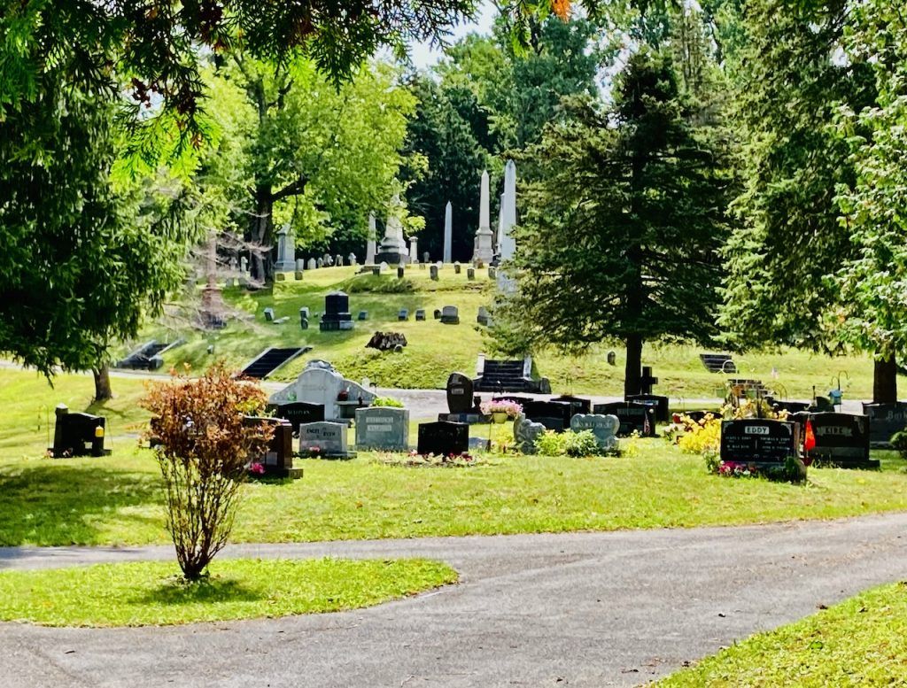 Brookside Cemetery (1854 - Present) 19 Brookside 2022-13