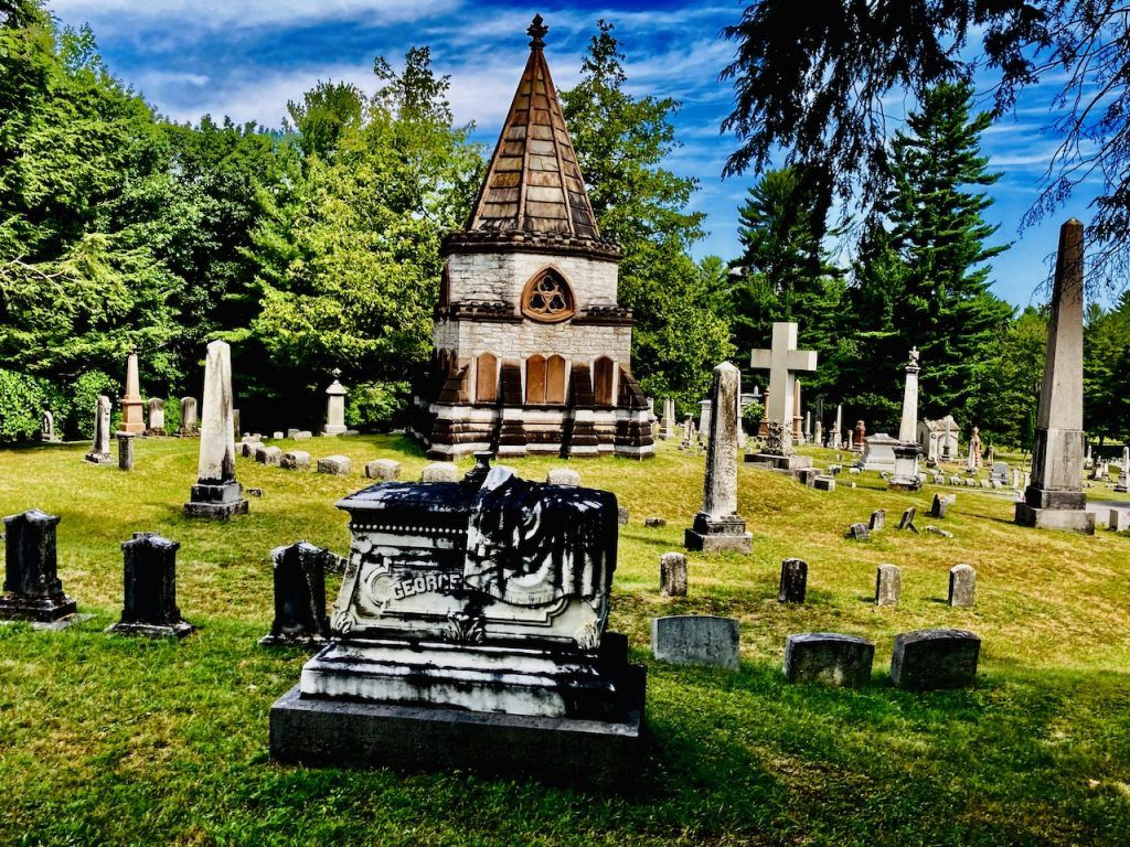 Brookside Cemetery (1854 - Present) 26 Brookside 2022-20