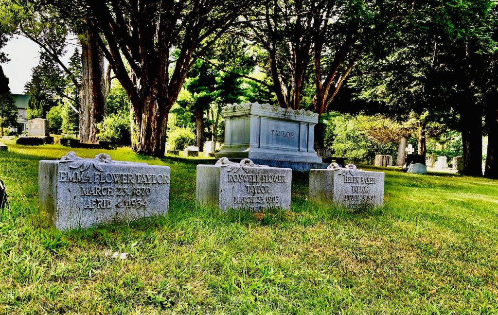 Brookside Cemetery (1854 - Present) 13 Brookside 2022-7