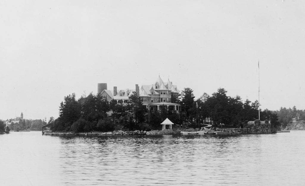 Abraham Summer Home - 1000 Islands 1 Abraham Summer Home