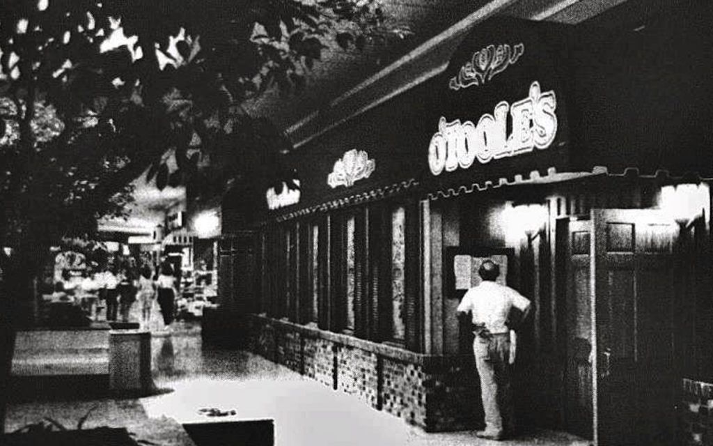 1986 Christmas Shopping Season - Watertown, N.Y. 9 O'Toole's