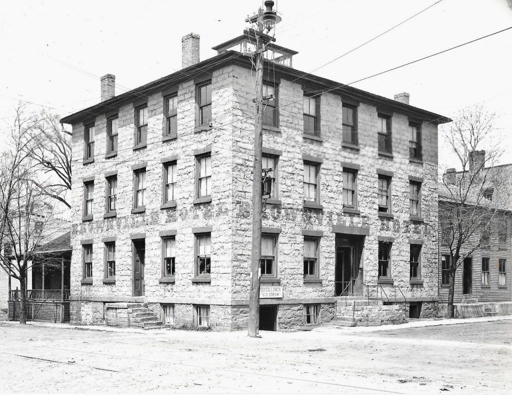 Brownville Hotel (1820 - 1995) 1 Brownville Hotel