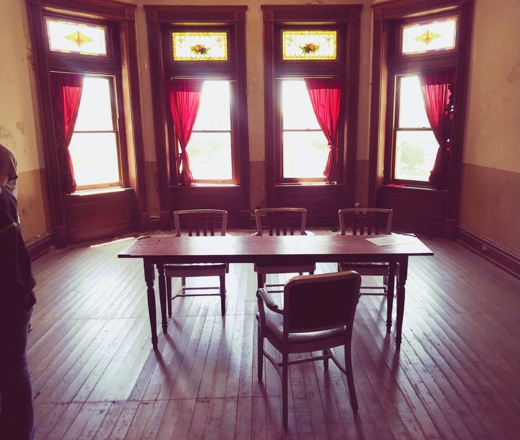 The Ohio State Reformatory - The Shawshank Redemption Film Location (1886 - Present) 1 Frankly, I don't give a hoo-ha.