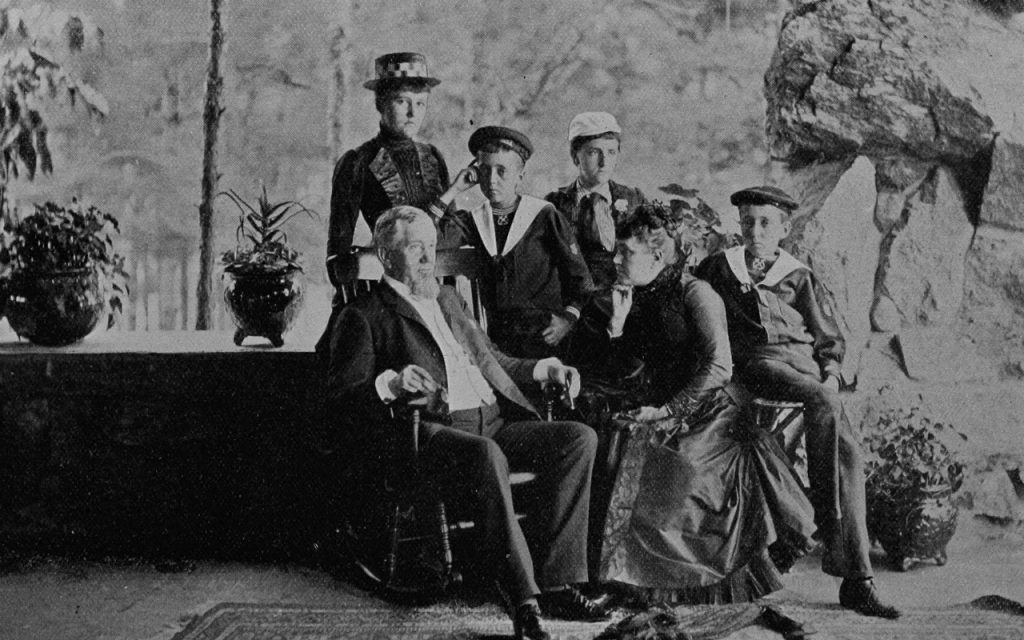 Castle Rest - 1000 Islands (1888 - Present) 2 Meet the Pullmans