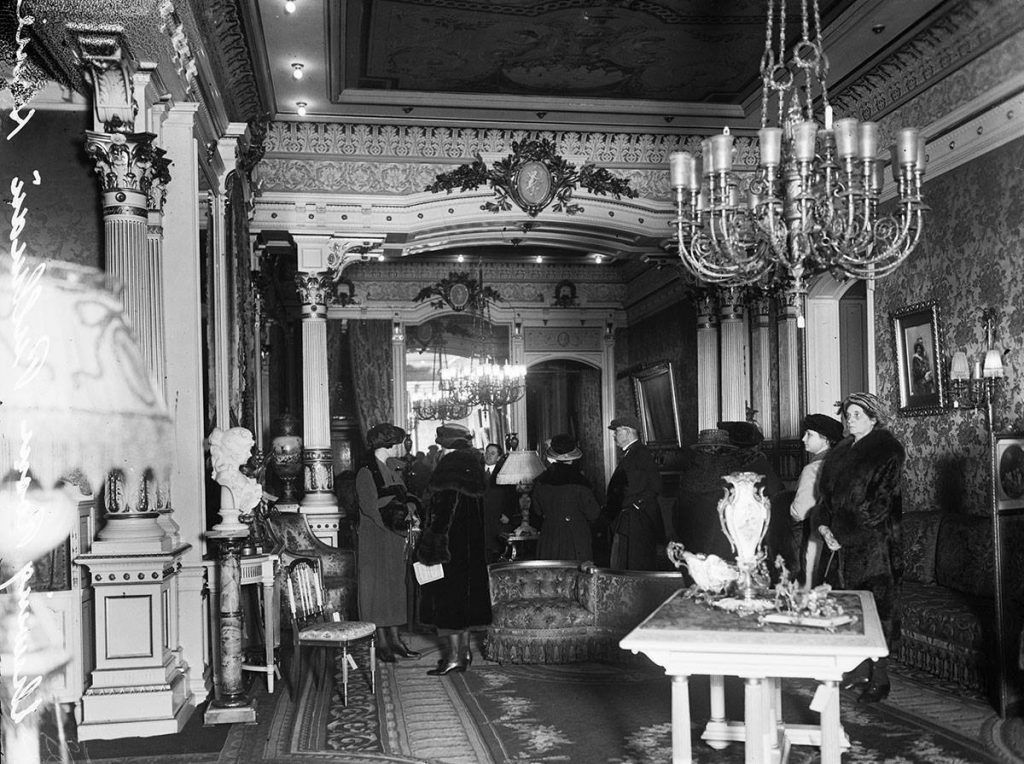 Pullman Mansion - S Prairie Ave (1876 - 1922) 8 Interior Pullman Mansion