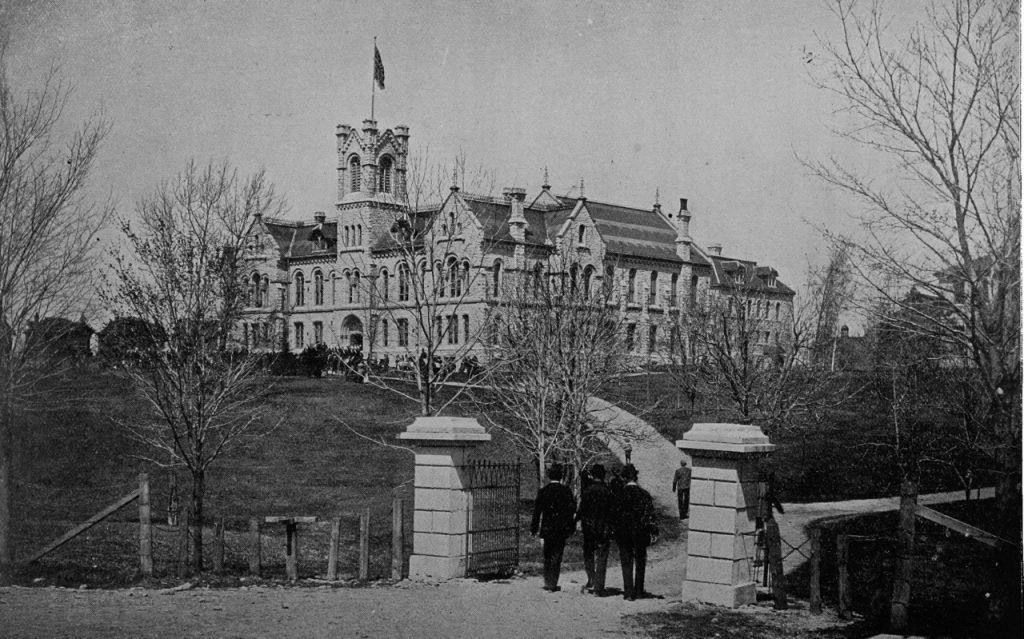 Theological Hall - Queen's University (1880 - Present) 1 Theological Hall - Queen's University