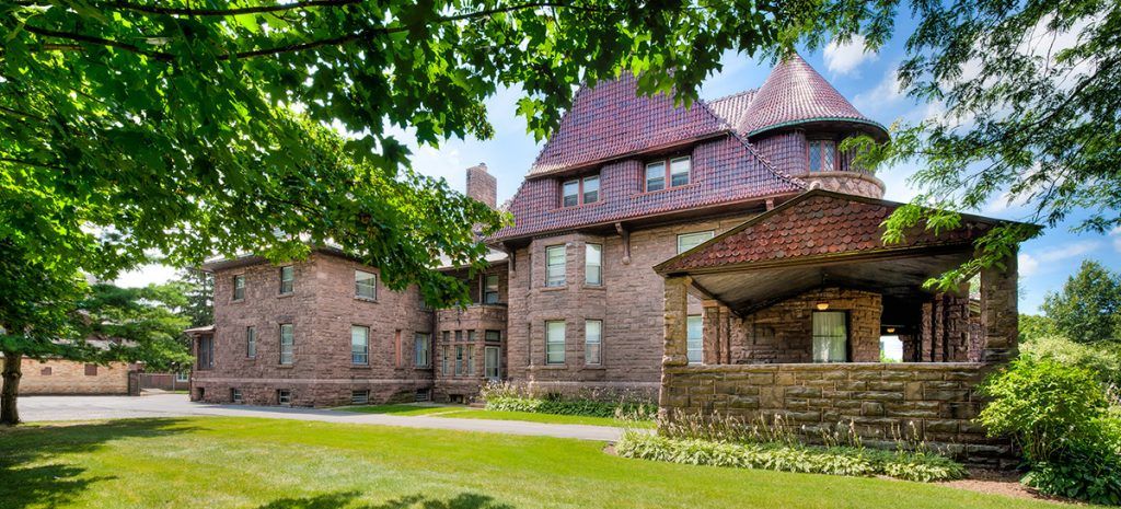 The Unsolved Taylor Stable Murders - November 28, 1911 12 Emma Flower Taylor Mansion