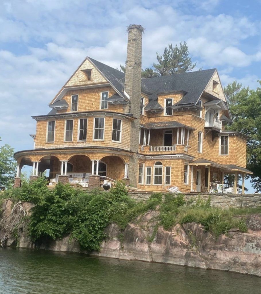 Sport Island - Little Lehigh Island - 1000 Islands 17 Main house on Sport Island