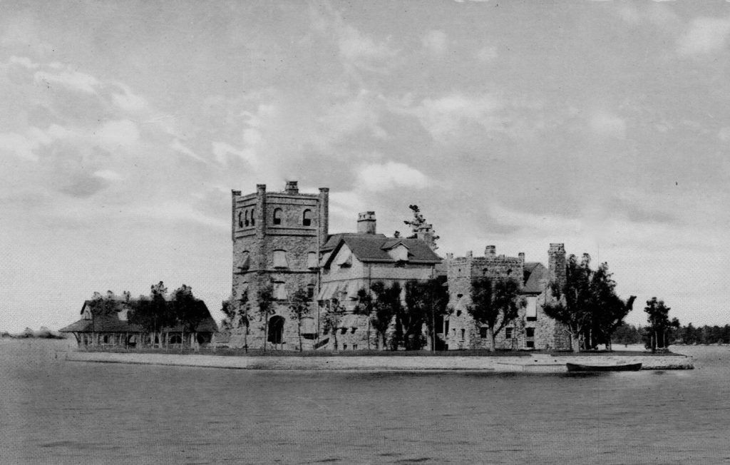 Imperial Isle - 1000 Islands 3 Gilbert T. Rafferty's Imperial Isle