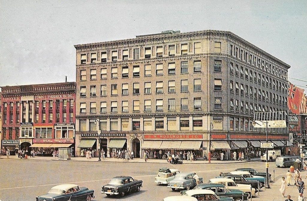 Woolworth - Woolworth Building - Public Square (1921 - Present) 8 Woolworth - Woolworth Building - Public Square, Watertown, N.Y.