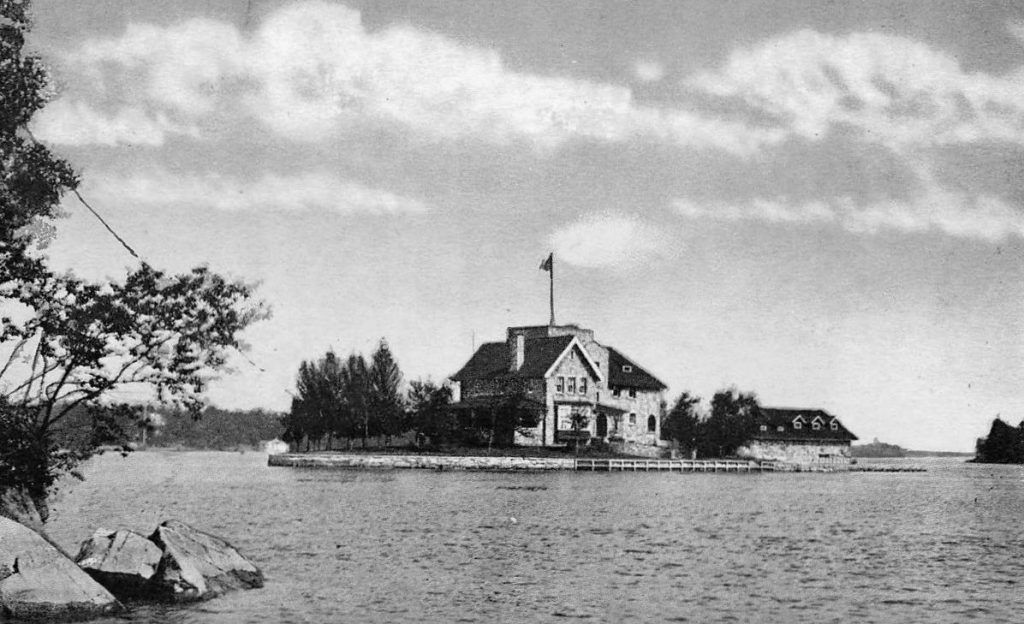 Rosette Island - Longue Vue Island - 1000 Islands 4 Rosette Island 3