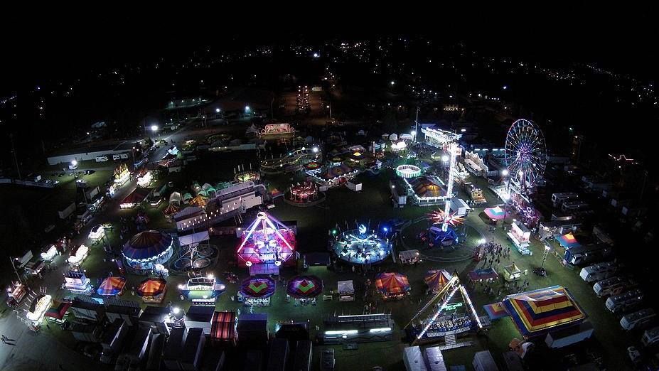 Jefferson County Fair 1818 - Present 11 Neon Jefferson County Fair