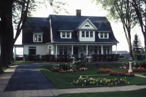 Profile 6 C. T. Sacket House -